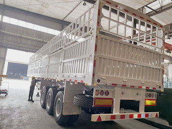 TITAN Animal Transport Fence Trailer for Sale in Mali - Полуприцеп для перевозки животных: фото 3 TITAN Animal Transport Fence Trailer for Sale in Mali - Полуприцеп для перевозки животных: фото 3