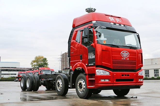 FAW New Faw J6P 390 Trucks for Sale in Nigeria - Тягач: фото 1 FAW New Faw J6P 390 Trucks for Sale in Nigeria - Тягач: фото 1