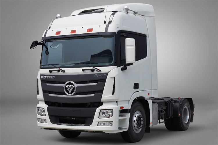 FOTON Foton 6 Wheeler Truck Head for Sale in Tanzania - Тягач: фото 1 FOTON Foton 6 Wheeler Truck Head for Sale in Tanzania - Тягач: фото 1