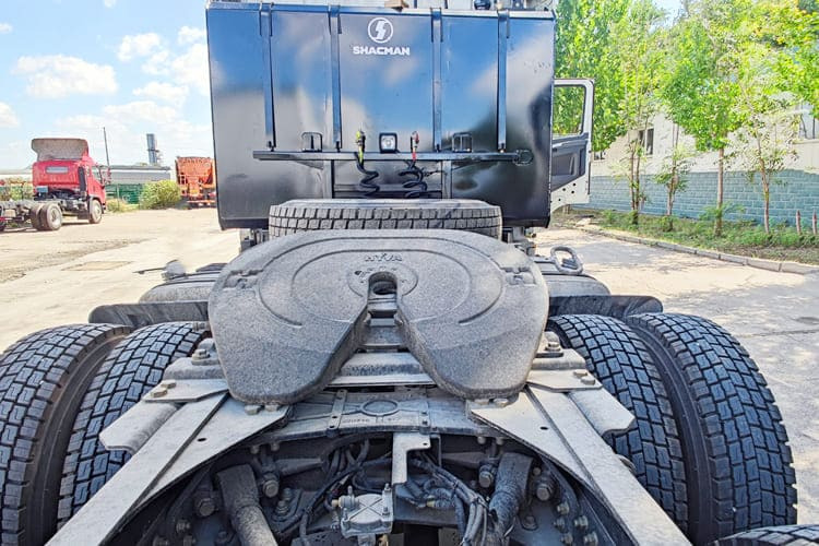 SHACMAN Shacman Tractor Truck for Sale in Saudi Arabia - Тягач: фото 5 SHACMAN Shacman Tractor Truck for Sale in Saudi Arabia - Тягач: фото 5