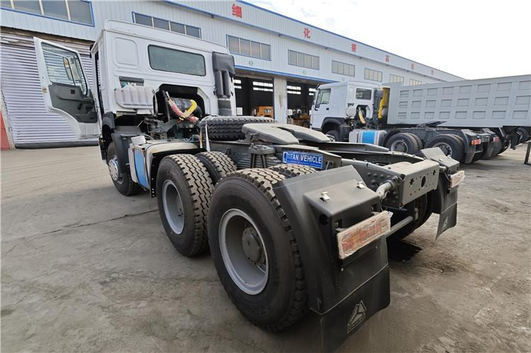 SINOTRUK Used Howo 371 Truck Head for Sale In Nigeria Lagos - Тягач: фото 2 SINOTRUK Used Howo 371 Truck Head for Sale In Nigeria Lagos - Тягач: фото 2