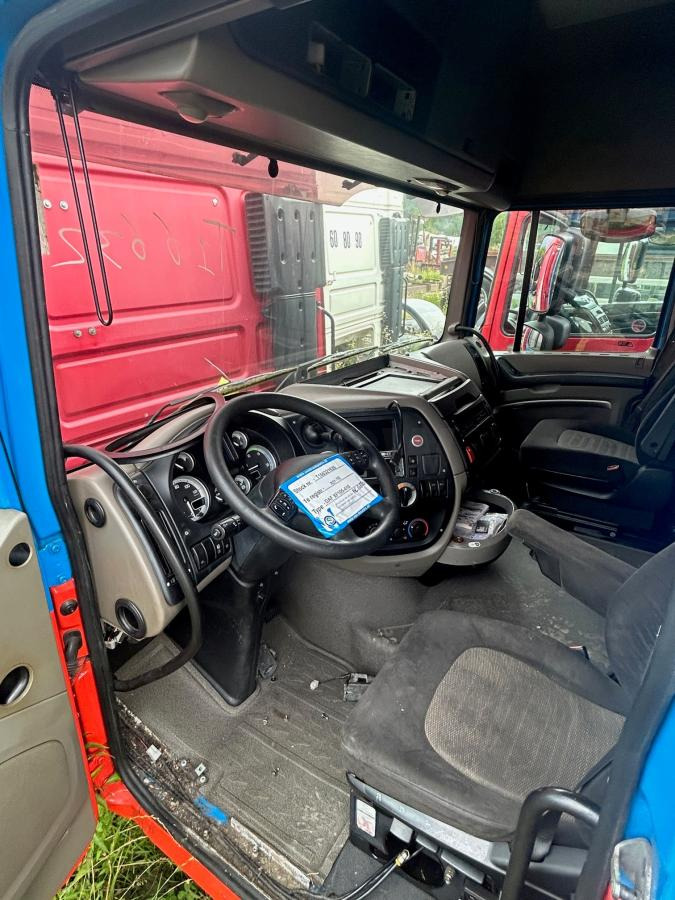 DAF DAF XF105-410 Bleue - Кабина для Грузовиков: фото 3 DAF DAF XF105-410 Bleue - Кабина для Грузовиков: фото 3