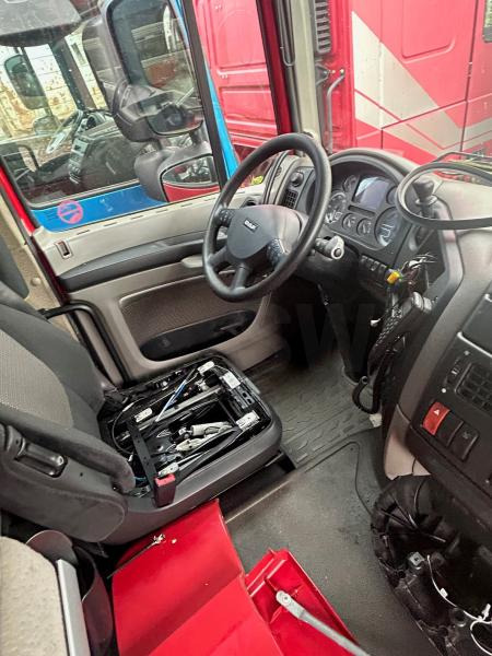 DAF XF105-460 Rouge - Кабина для Грузовиков: фото 5 DAF XF105-460 Rouge - Кабина для Грузовиков: фото 5