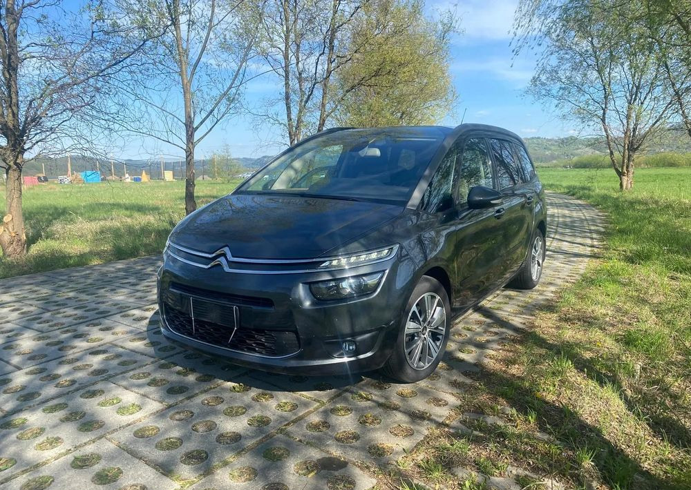 Citroën C4 Grand Picasso BlueHDi 120 EAT6 Selection - Микроавтобус, Пассажирский фургон: фото 2 Citroën C4 Grand Picasso BlueHDi 120 EAT6 Selection - Микроавтобус, Пассажирский фургон: фото 2