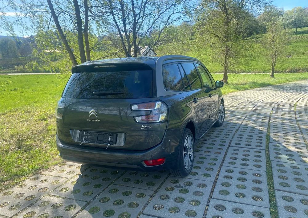 Citroën C4 Grand Picasso BlueHDi 120 EAT6 Selection - Микроавтобус, Пассажирский фургон: фото 5 Citroën C4 Grand Picasso BlueHDi 120 EAT6 Selection - Микроавтобус, Пассажирский фургон: фото 5