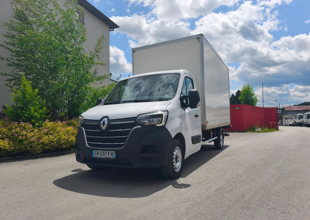 Renault MASTER 2,3 8 palet winda po obsłudze gotowy do jazdy - Фургон с закрытым кузовом: фото 4 Renault MASTER 2,3 8 palet winda po obsłudze gotowy do jazdy - Фургон с закрытым кузовом: фото 4