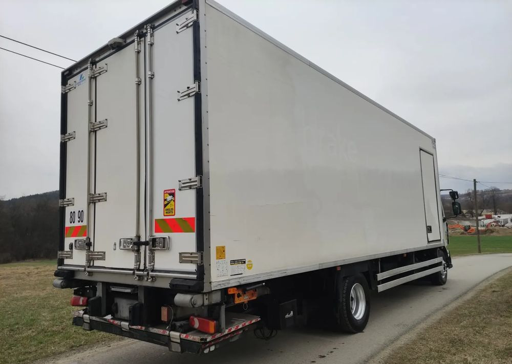 Renault Midlum 16.270 chłodnia izoterma 18 palet poduszka - Рефрижератор: фото 4 Renault Midlum 16.270 chłodnia izoterma 18 palet poduszka - Рефрижератор: фото 4