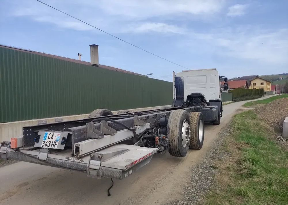 Renault Premium 26.380 Dxi  6x2 rama do zabudowy - Грузовик-шасси: фото 3 Renault Premium 26.380 Dxi  6x2 rama do zabudowy - Грузовик-шасси: фото 3