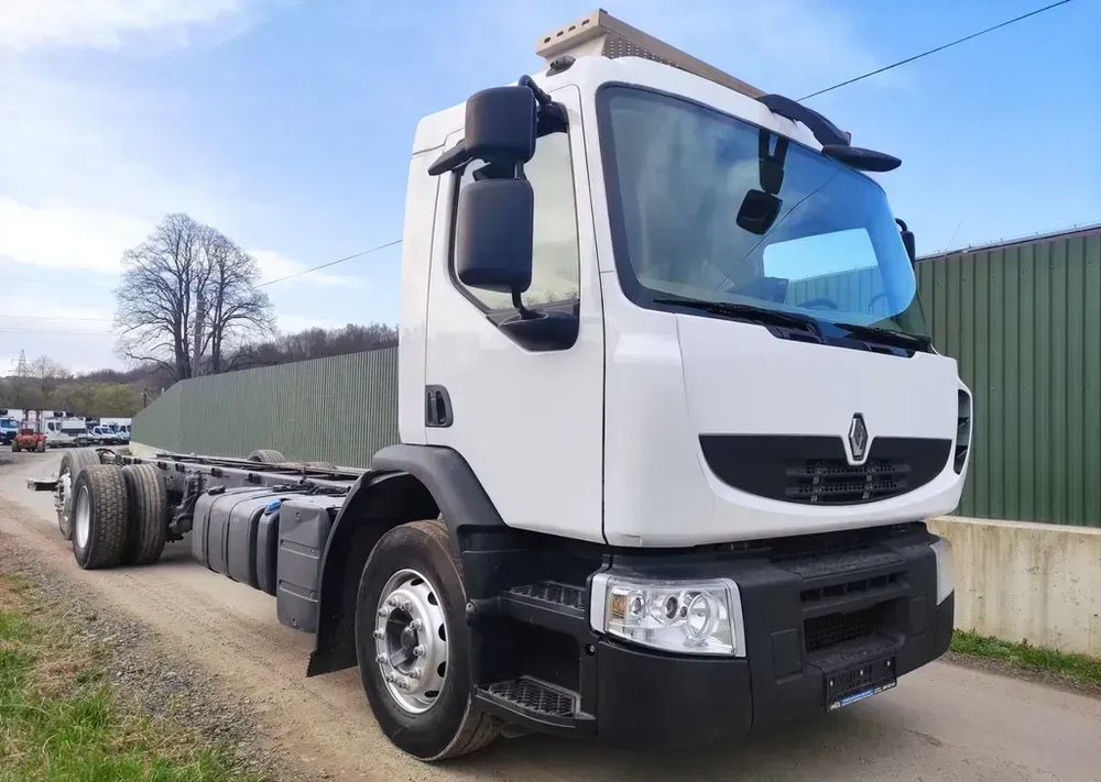 Renault Premium 26.380 Dxi 6x2 rama do zabudowy - Грузовик-шасси: фото 1 Renault Premium 26.380 Dxi 6x2 rama do zabudowy - Грузовик-шасси: фото 1