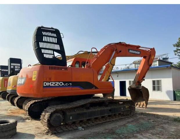 2019 Doosan DH220-7 - Гусеничный экскаватор: фото 1 2019 Doosan DH220-7 - Гусеничный экскаватор: фото 1