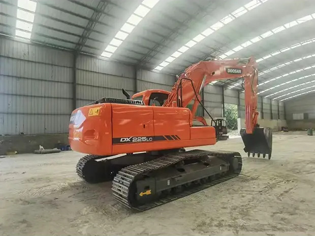 2022 Doosan DX225 - Гусеничный экскаватор: фото 5 2022 Doosan DX225 - Гусеничный экскаватор: фото 5