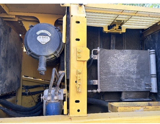 2022 Komatsu PC200-8 - Гусеничный экскаватор: фото 2 2022 Komatsu PC200-8 - Гусеничный экскаватор: фото 2