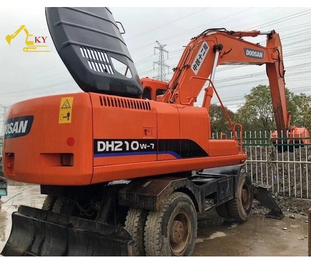 2023 Doosan DH210W-7 - Гусеничный экскаватор: фото 2 2023 Doosan DH210W-7 - Гусеничный экскаватор: фото 2