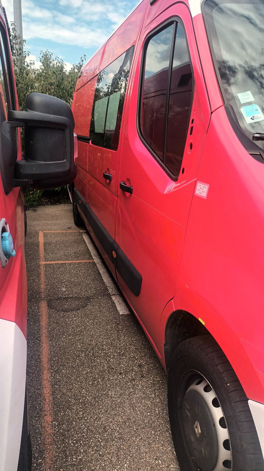 A vendre en l'état RENAULT MASTER 2015. - Машина скорой помощи: фото 2 A vendre en l'état RENAULT MASTER 2015. - Машина скорой помощи: фото 2