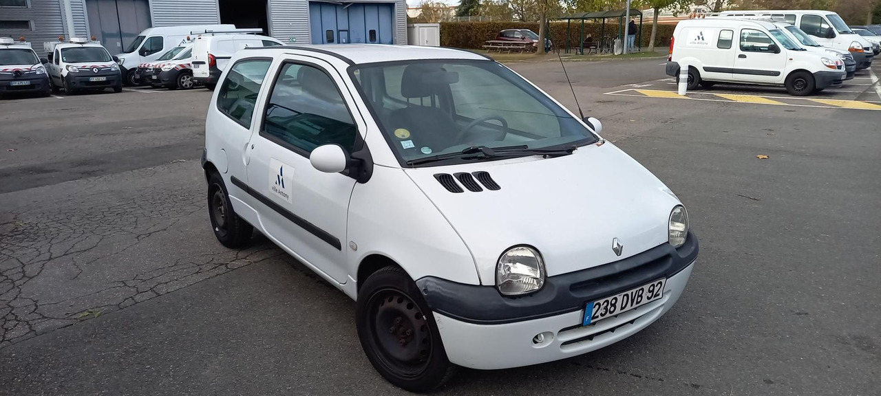 TWINGO ESSENCE (267) - Легковой автомобиль: фото 1 TWINGO ESSENCE (267) - Легковой автомобиль: фото 1