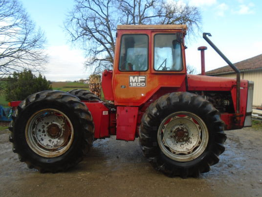 Massey Ferguson 1200 - Трактор: фото 2 Massey Ferguson 1200 - Трактор: фото 2