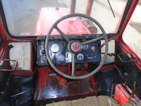 Massey Ferguson 1200 - Трактор: фото 4 Massey Ferguson 1200 - Трактор: фото 4