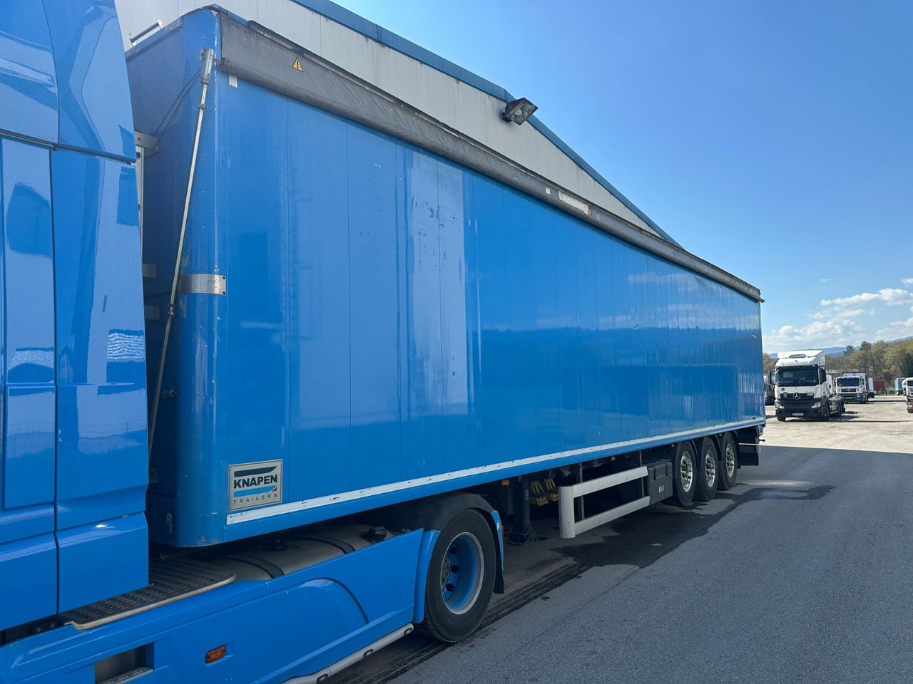 Knapen ALU LIFT E-Verdeck Müllplane - Полуприцеп с подвижным полом: фото 1 Knapen ALU LIFT E-Verdeck Müllplane - Полуприцеп с подвижным полом: фото 1
