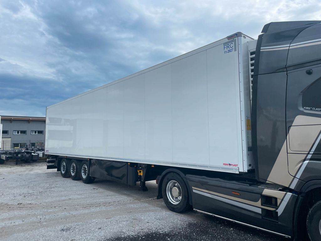 Schmitz Cargobull SKO 24 Cool V7 DoppelStock Blumenbreit - Полуприцеп-рефрижератор: фото 2 Schmitz Cargobull SKO 24 Cool V7 DoppelStock Blumenbreit - Полуприцеп-рефрижератор: фото 2