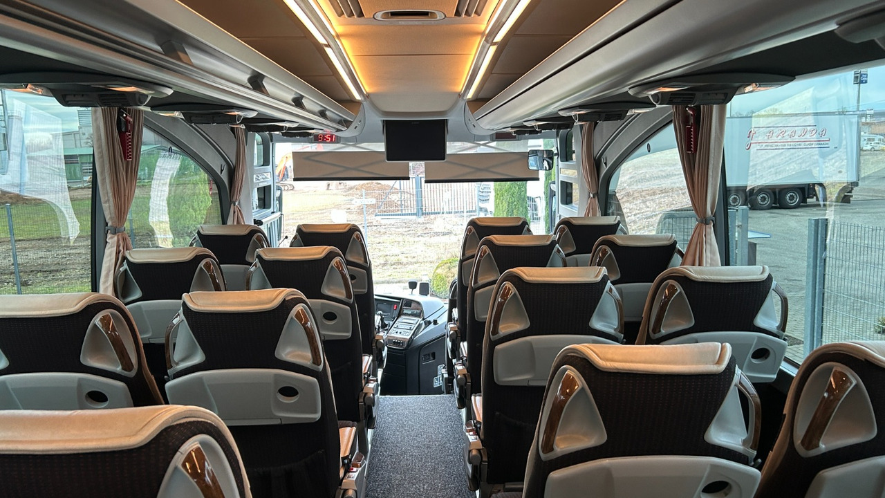 Новый Туристический автобус MERCEDES-BENZ Travego 580 RHD M: фото 9