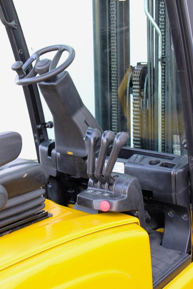 Электропогрузчик YALE ERP18VT Triplex 5,2m 1800kg: фото 10