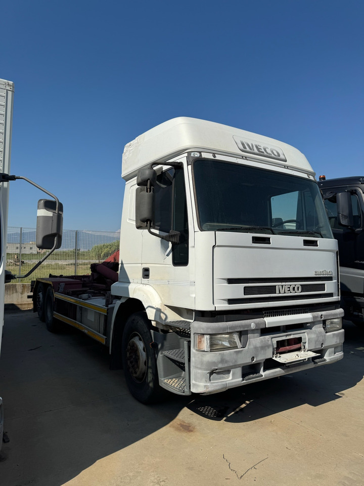 IVECO MAGIRUS 240E42 Gancio Scarrabile - Грузовик бортовой/ Платформа: фото 2 IVECO MAGIRUS 240E42 Gancio Scarrabile - Грузовик бортовой/ Платформа: фото 2