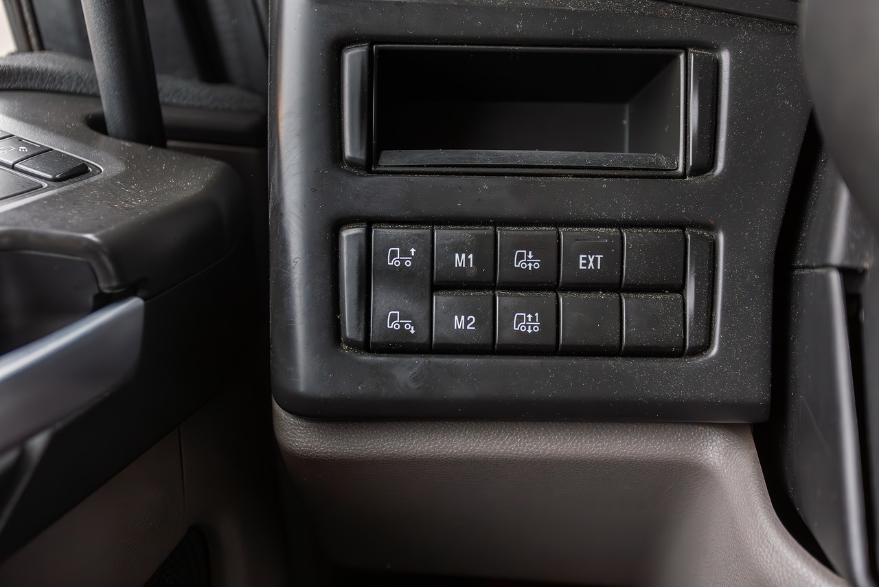 Тягач SCANIA R450: фото 16