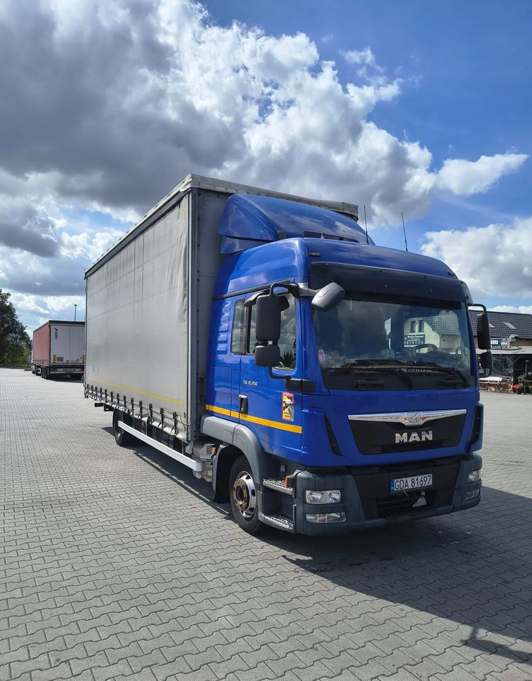 MAN TGL 12.250 - Тентованный грузовик: фото 3 MAN TGL 12.250 - Тентованный грузовик: фото 3