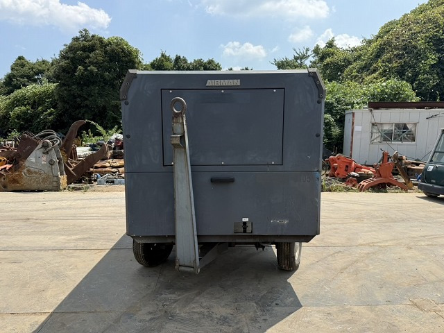 AIRMAN PDS670SD-4C5 - Воздушный компрессор: фото 4 AIRMAN PDS670SD-4C5 - Воздушный компрессор: фото 4