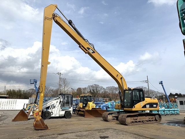 CAT 320DL-E - Гусеничный экскаватор: фото 1 CAT 320DL-E - Гусеничный экскаватор: фото 1