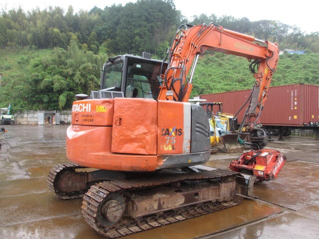 HITACHI ZX75USL-3 - Гусеничный экскаватор: фото 4 HITACHI ZX75USL-3 - Гусеничный экскаватор: фото 4