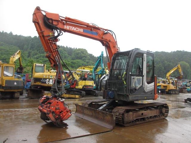 HITACHI ZX75USL-3 - Гусеничный экскаватор: фото 1 HITACHI ZX75USL-3 - Гусеничный экскаватор: фото 1
