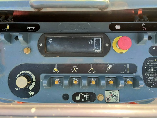 Коленчатый подъемник JLG E300AJP: фото 14