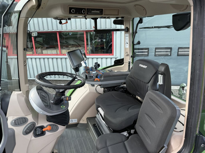 Fendt 720 S4 Vario Profi Plus - Трактор: фото 5 Fendt 720 S4 Vario Profi Plus - Трактор: фото 5