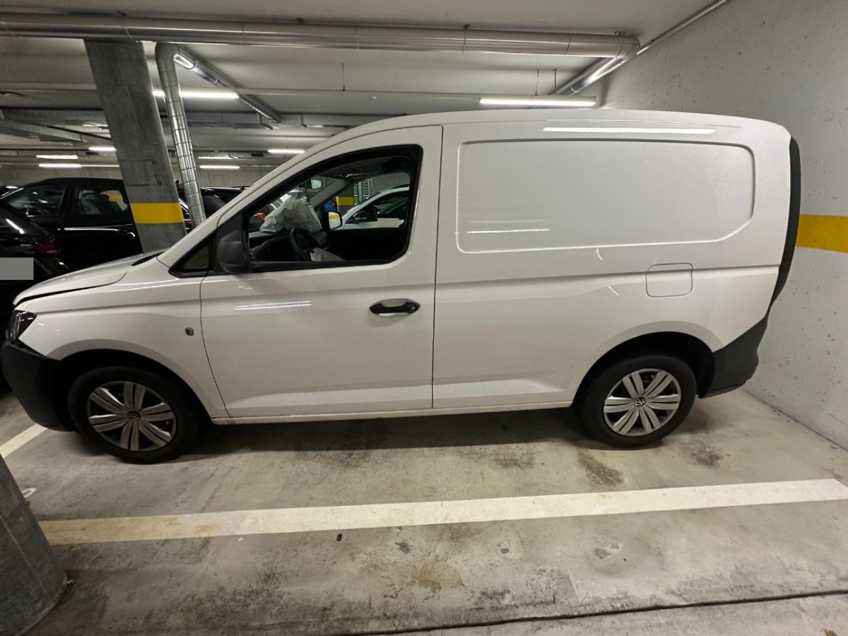 VOLKSWAGEN Caddy 1.5 TSI (Unfall) - Легковой фургон: фото 2 VOLKSWAGEN Caddy 1.5 TSI (Unfall) - Легковой фургон: фото 2