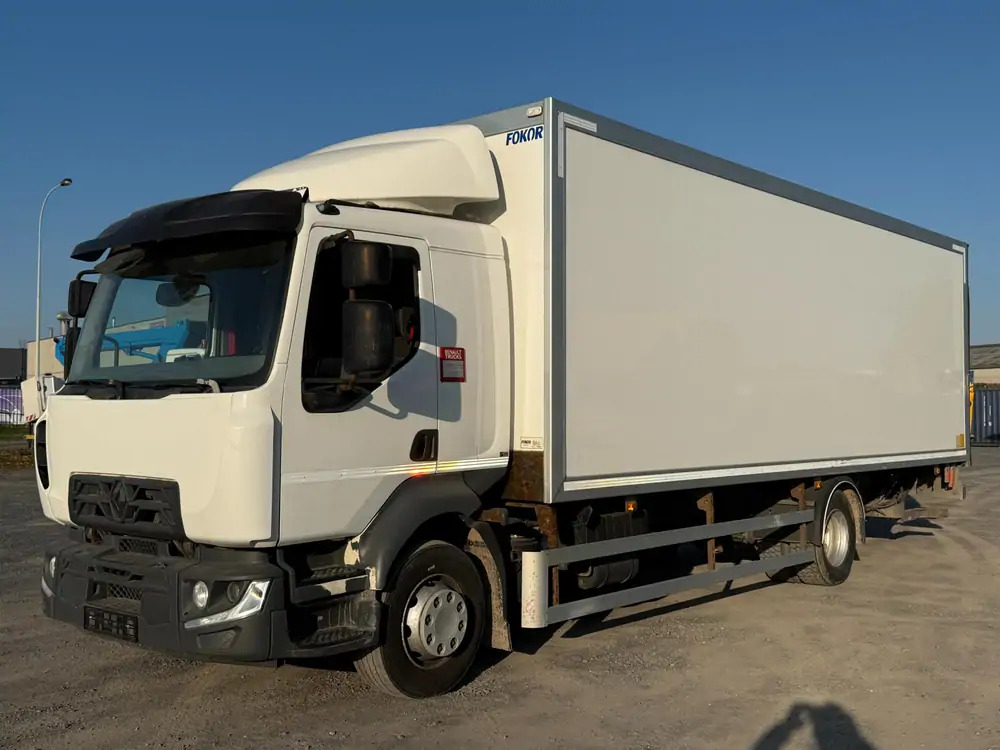Renault D14 250 *D14 250 cv* - Грузовик с закрытым кузовом: фото 1 Renault D14 250 *D14 250 cv* - Грузовик с закрытым кузовом: фото 1