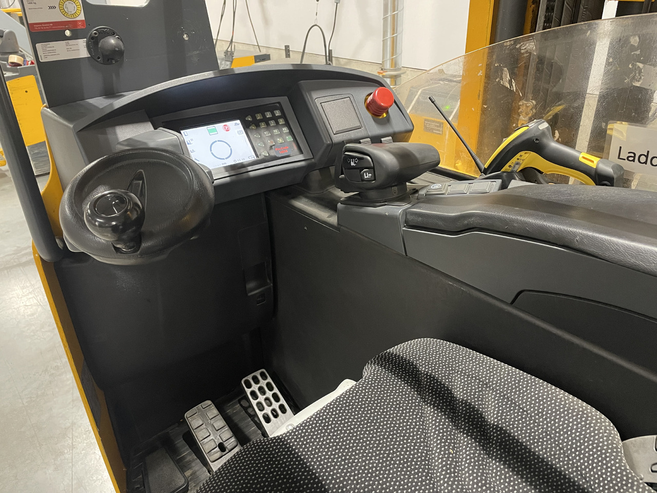 JUNGHEINRICH ETV214 - Ричтрак: фото 4 JUNGHEINRICH ETV214 - Ричтрак: фото 4