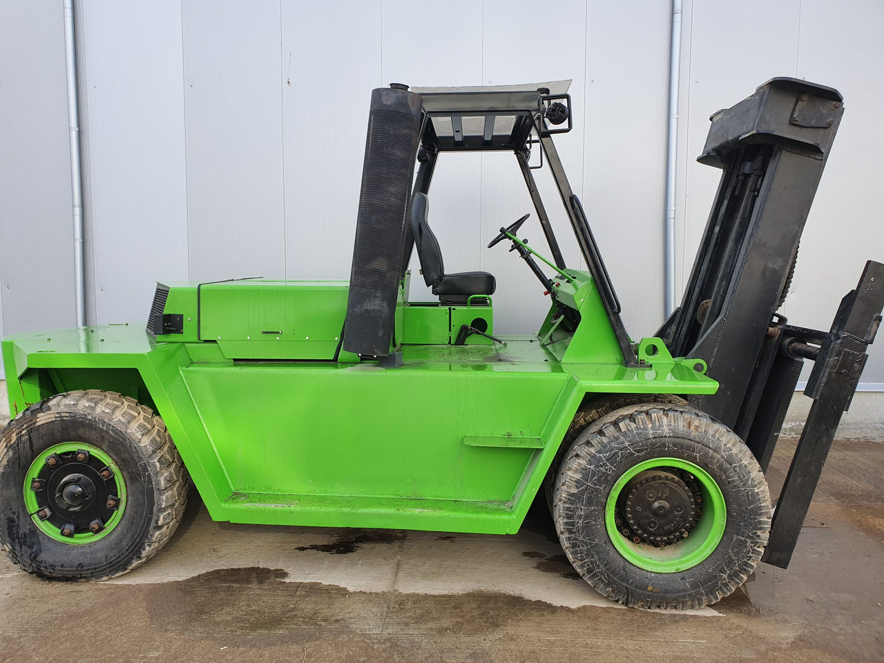 CATERPILLAR V330B - Внедорожный погрузчик: фото 1 CATERPILLAR V330B - Внедорожный погрузчик: фото 1