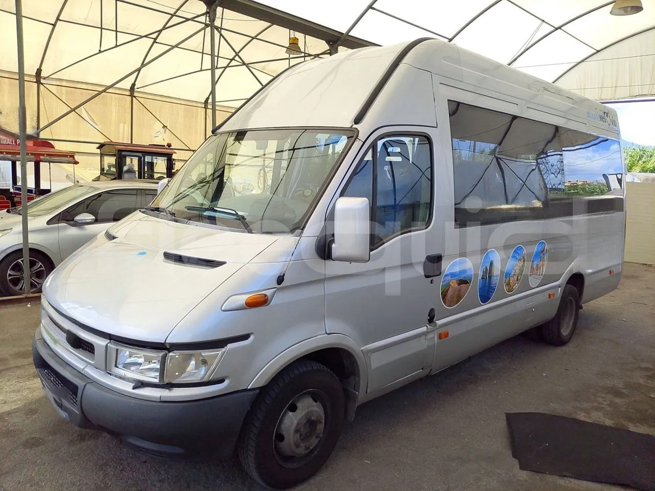 Iveco Daily - Микроавтобус, Пассажирский фургон: фото 4 Iveco Daily - Микроавтобус, Пассажирский фургон: фото 4