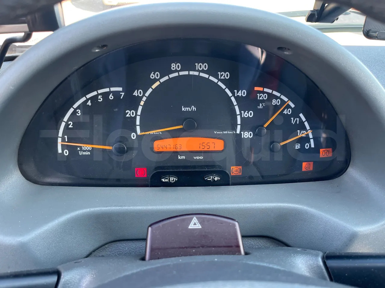 Mercedes-Benz Sprinter - Микроавтобус, Пригородный автобус: фото 3 Mercedes-Benz Sprinter - Микроавтобус, Пригородный автобус: фото 3