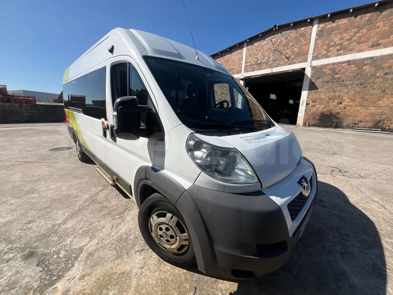 Peugeot 17P 440 BOXER - Пригородный автобус: фото 1 Peugeot 17P 440 BOXER - Пригородный автобус: фото 1