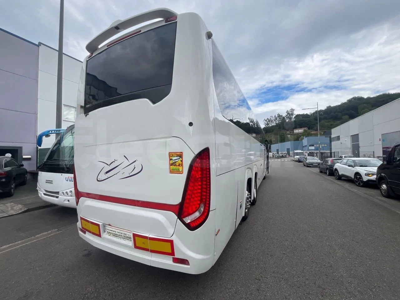 Туристический автобус Scania Touring HD: фото 10