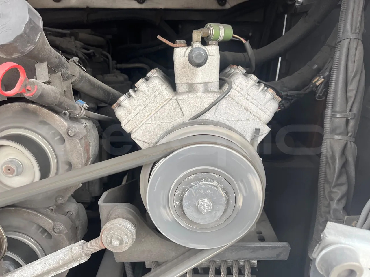 Туристический автобус Scania Touring HD: фото 19