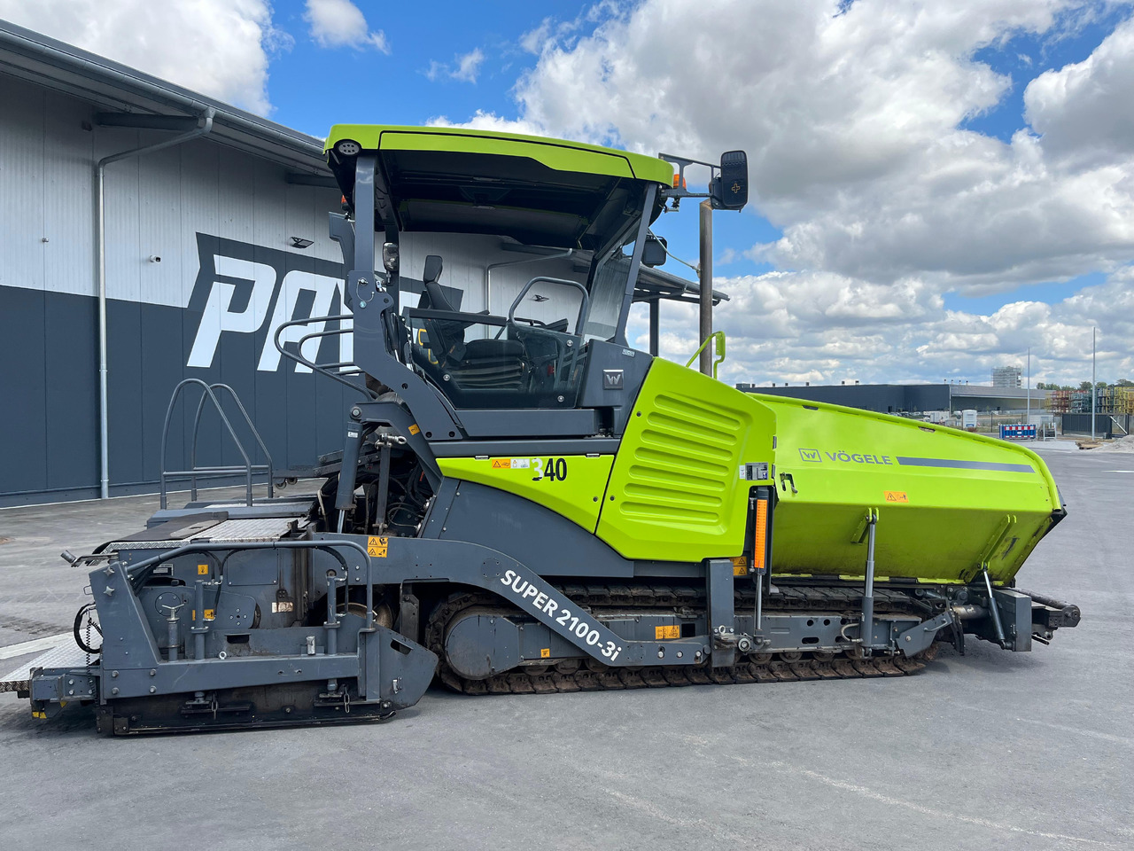VÖGELE SUPER 2100-3i - Асфальтоукладчик: фото 1 VÖGELE SUPER 2100-3i - Асфальтоукладчик: фото 1