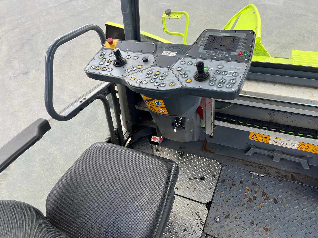 VÖGELE SUPER 2100-3i - Асфальтоукладчик: фото 3 VÖGELE SUPER 2100-3i - Асфальтоукладчик: фото 3