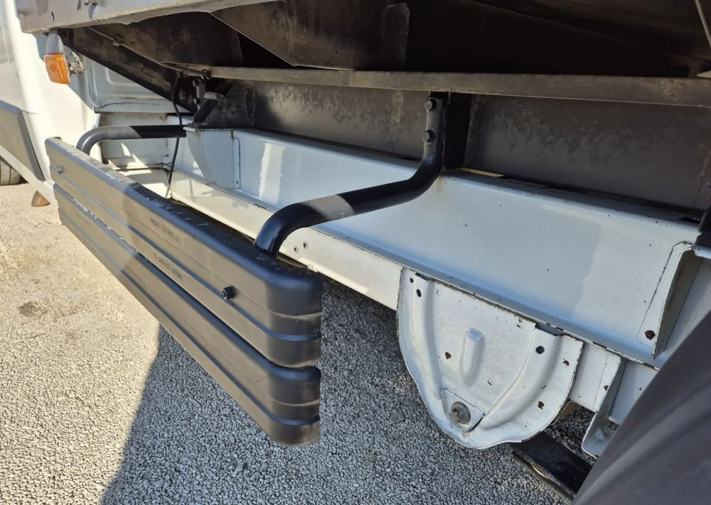 Грузопассажирский фургон Citroën Jumper 150KM Brygadówka Maxi: фото 10 Грузопассажирский фургон Citroën Jumper 150KM Brygadówka Maxi: фото 10