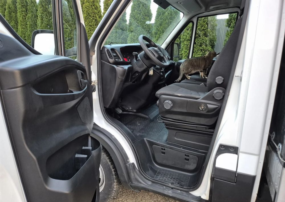 Iveco 35C14 - Тентованный фургон: фото 5 Iveco 35C14 - Тентованный фургон: фото 5