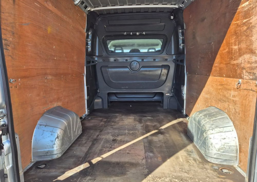 Peugeot Boxer 130KM Brygadówka L3H2 - Грузопассажирский фургон: фото 4 Peugeot Boxer 130KM Brygadówka L3H2 - Грузопассажирский фургон: фото 4