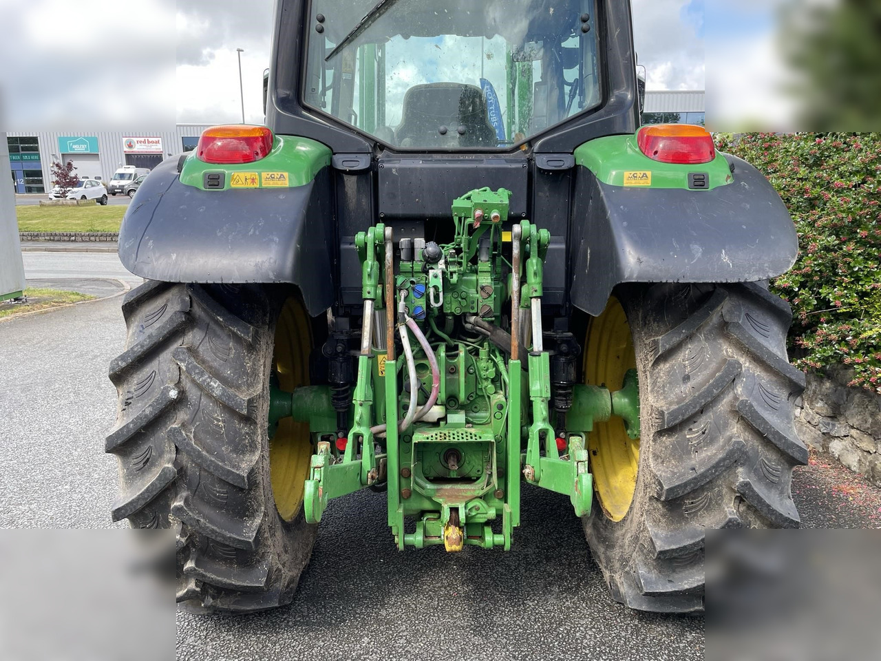 2020 JOHN DEERE 6120M - Трактор: фото 2 2020 JOHN DEERE 6120M - Трактор: фото 2