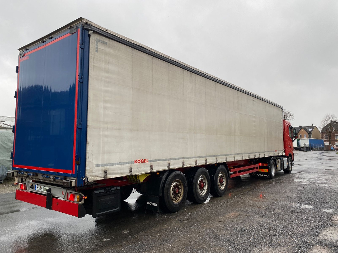 Kögel 3-achs Curtainsider / Edscha/Lenkachse/RSAB - Тентованный полуприцеп: фото 3 Kögel 3-achs Curtainsider / Edscha/Lenkachse/RSAB - Тентованный полуприцеп: фото 3